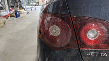 Load image into Gallery viewer, OUTER TAIL LIGHT LAMP Jetta 2008 08 2009 09 2010 10 Left - NW371194
