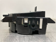 Load image into Gallery viewer, SPEEDOMETER CLUSTER Volkswagen Routan 2009 09 2010 10 - NW162249