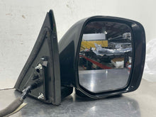 Load image into Gallery viewer, Side View Door Mirror INFINITI QX56 2012 - NW546226