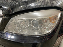 Load image into Gallery viewer, HEADLIGHT LAMP ASSEMBLY C230 C250 C300 C350 C63 08 09 10 11 Left - NW528361