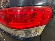 Load image into Gallery viewer, OUTER TAIL LIGHT LAMP Jeep Grand Cherokee 14 15 16 Right - NW546311