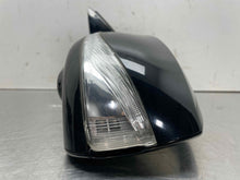 Load image into Gallery viewer, Side View Door Mirror INFINITI QX30 2017 - NW546357