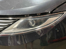 Load image into Gallery viewer, Headlight Lamp Assembly Lincoln MKZ 2013 - NW546742