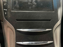 Load image into Gallery viewer, RADIO Lincoln MKZ 2013 13 2014 14 AM FM CD MP3 - NW547006
