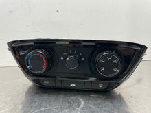 Load image into Gallery viewer, TEMPERATURE CONTROLS HONDA HR-V 2016 16 - NW546741