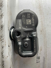 Load image into Gallery viewer, Wheel Rim LEXUS RX350 2009 - NW547502