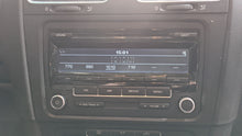 Load image into Gallery viewer, Radio Jetta 2011 11 2012 12 2013 13 AM FM CD - NW372610