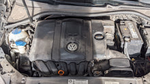Load image into Gallery viewer, ENGINE Volkswagen Beetle Jetta Rabbit golf 05 06 07 08 09 10 11 2.5L - NW372479