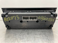 Load image into Gallery viewer, TEMPERATURE CONTROLS Subaru Forester 2005 05 2006 06 - NW373052