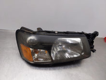 Load image into Gallery viewer, HEADLIGHT LAMP ASSEMBLY Subaru Forester 2005 05 Right - NW373058
