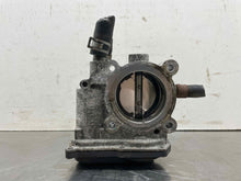 Load image into Gallery viewer, Throttle Body Hyundai Veloster 2016 - NW547702
