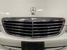 Load image into Gallery viewer, GRILLE S450 Cdn S550 S600 S63 S65 SL55 SL550 SL600 SL63 SL65 07-09 - NW547633