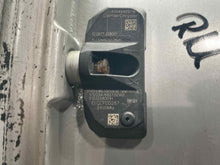 Load image into Gallery viewer, WHEEL RIM S450 Cdn S550 S600 S63 S65 SL55 SL550 SL600 07-09 18x8-1/2 - NW547505