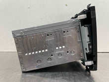 Load image into Gallery viewer, RADIO Honda CR-V Insight 07 08 09 10 11 12 13 14 - NW548973