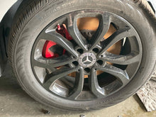Load image into Gallery viewer, WHEEL RIM C250 C300 C350 C43 C63 15-18 17x7 17x7, 5 lug, 112mm - NW548238