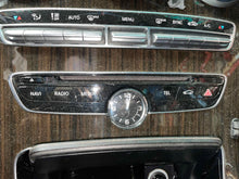 Load image into Gallery viewer, RADIO CONTROL C250 C300 C350 C43 C63 GLC250d GLC300 GLC43 GLC43 17-18 - NW548976
