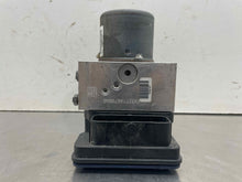 Load image into Gallery viewer, ABS ANTI-LOCK BRAKE PUMP Gl350 Gl450 Gl550 GL63 AMG ML350 ML450 14-15 - NW548540