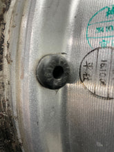 Load image into Gallery viewer, WHEEL RIM Forester 05-08 16x6-1/2 ALLOY - NW374542