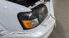 Load image into Gallery viewer, HEADLIGHT LAMP ASSEMBLY Subaru Forester 2005 05 Right - NW374299