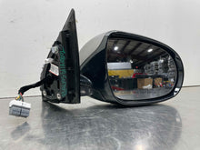 Load image into Gallery viewer, SIDE VIEW DOOR MIRROR Kia Sorento 17 18 19 20 Right - NW549102