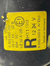 Load image into Gallery viewer, FOG LIGHT Mini Cooper 2002 02 03 04 05 06 07 08 Right - NW374980