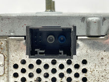 Load image into Gallery viewer, Radio Mercedes-Benz SL600 2004 - NW7478