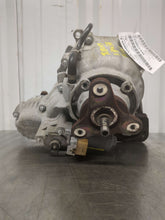 Load image into Gallery viewer, TRANSFER CASE BMW 530xi 528xi 328xi 332xi 2006 06 2007 07 2008 08 09 2010 10 - NW549735