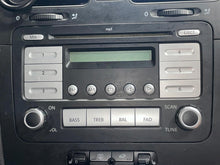 Load image into Gallery viewer, RADIO Volkswagen Golf Jetta 2010 10 2011 11 - NW550346