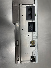 Load image into Gallery viewer, Radio Mercedes-Benz SL500 2010 - NW375293