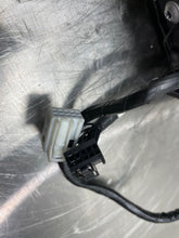 Load image into Gallery viewer, Side View Door Mirror Mercedes-Benz SL500 2010 - NW374825