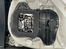Load image into Gallery viewer, OUTER TAIL LIGHT LAMP Golf Golf GTI R32 Rabbit 06 07 08 09 Left - NW550379
