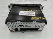 Load image into Gallery viewer, Radio Volkswagen Routan 2011 - NW140224