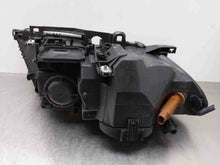 Load image into Gallery viewer, Headlight Lamp Assembly BMW 325I 2005 - NW375101