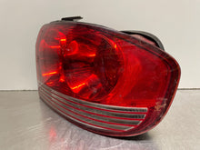 Load image into Gallery viewer, TAIL LIGHT LAMP ASSEMBLY Hyundai Sonata 02 03 04 05 Right - NW181066