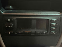 Load image into Gallery viewer, Temperature Controls PORSCHE BOXSTER 2002 - NW549878