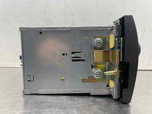 Load image into Gallery viewer, Radio Cadillac Deville 2002 - NW550668