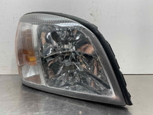 Load image into Gallery viewer, HEADLIGHT LAMP ASSEMBLY Cadillac Deville DHS DTS 00 01 02 Right - NW550661
