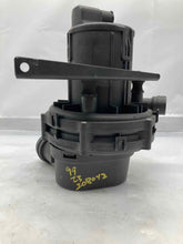 Load image into Gallery viewer, AIR INJECTION PUMP SMOG BMW Z3 1999 99 2000 00 - NW8102