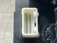 Load image into Gallery viewer, TEMPERATURE CONTROLS Subaru Impreza XV Crosstek 15 16 17 - NW555194