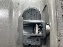 Load image into Gallery viewer, WHEEL RIM C250 C300 C350 C63 10-11 17x8-1/2 17x8-1/2, 5 lug, 112mm - NW376063