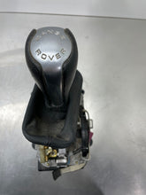 Load image into Gallery viewer, Floor Shifter RANGE ROVER 2006 - NW376121