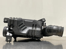 Load image into Gallery viewer, AIR CLEANER BOX Hyundai Accent Veloster 12 13 14 15 16 17 - NW373723