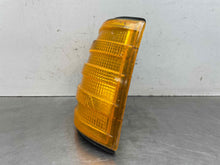 Load image into Gallery viewer, PARKLAMP Mercedes 300D 380SE 500SEL 81 - 91 Right - NW376951
