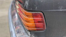 Load image into Gallery viewer, TAIL LIGHT LAMP ASSEMBLY 300cd 300ce 300d 300e 300sd 300sdl 81-91 Right - NW376992