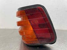 Load image into Gallery viewer, TAIL LIGHT LAMP ASSEMBLY 300cd 300ce 300d 300e 300sd 300sdl 81-91 Right - NW376992