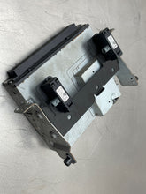 Load image into Gallery viewer, CD PLAYER Jaguar XF XFR XJ XJL 2016 16 2017 17 2018 18 - NW377140