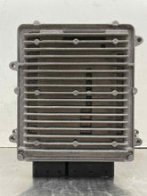Load image into Gallery viewer, ECU ECM COMPUTER Mercedes C300 C350 SLK350 GLK350 2013 13 - NW552928