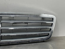 Load image into Gallery viewer, GRILLE Mercedes C320 C240 C2303 2001 01 2002 02 2003 03 2004 04 Upper - NW556916