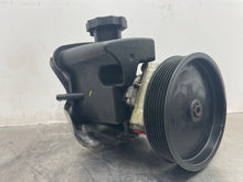 Load image into Gallery viewer, POWER STEERING PUMP Mercedes C230 2003 03 2004 04 2005 05 - NW407853