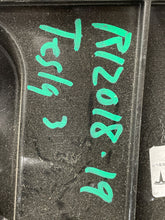 Load image into Gallery viewer, Rear Window Regulator TESLA MODEL 3 2019 - NW377532
